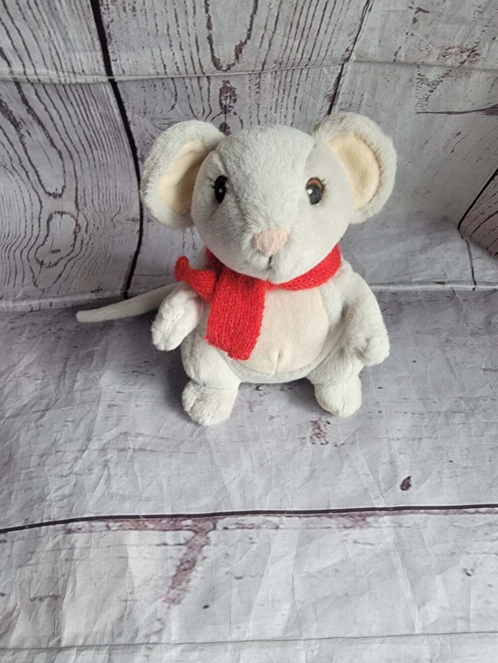 Starbucks 2010 The Mouse Writer Huxley Mouse Plush